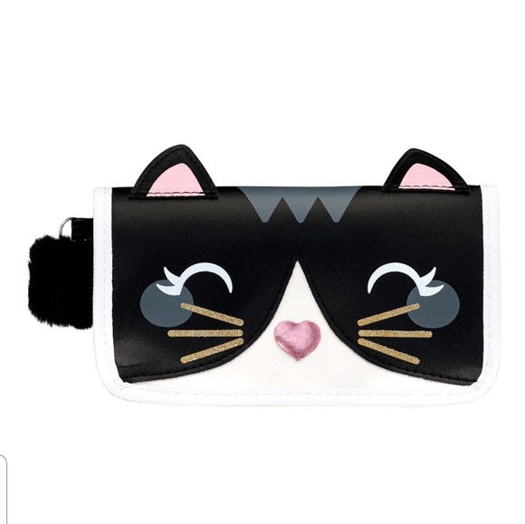 Other - Girl clutch bag